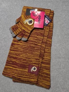 Washington Redskins Infinity Scarf & Gloves Set NFL Fangear Gift Collectible